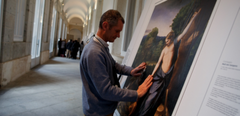 Ressentir l’art et la peinture avec un handicap visuel - OrCam